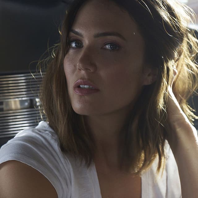 Mandy Moore gallery photo 2